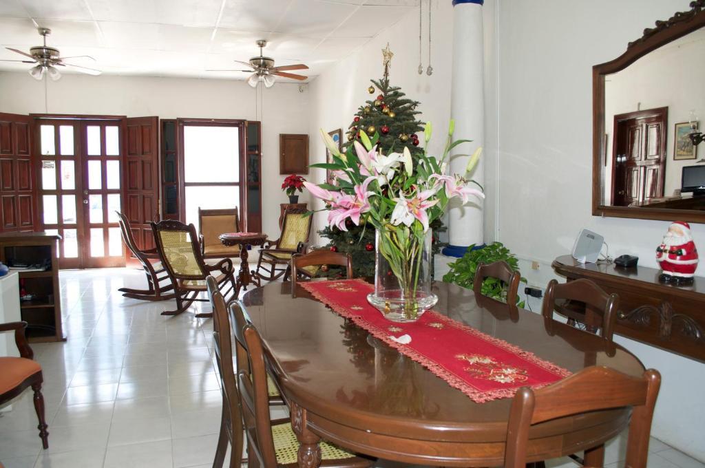 Hotel Casa Blanca Tlacotalpan Exterior photo